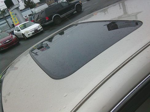 Used 2005 Toyota Avalon XL image 5