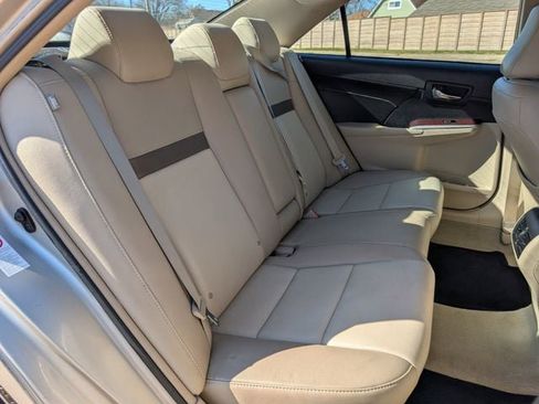 Used 2013 Toyota Camry XLE w/ Leather Pkg image 25