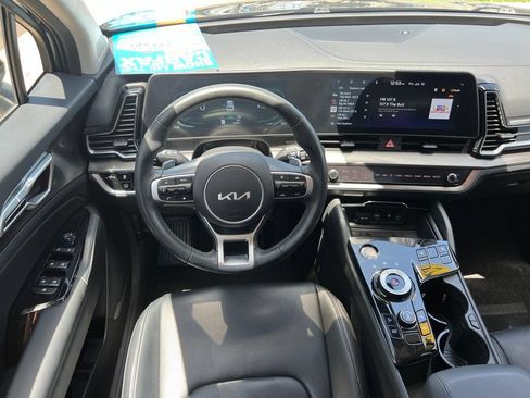 Used 2025 Kia Sportage EX AWD/4WD image 21