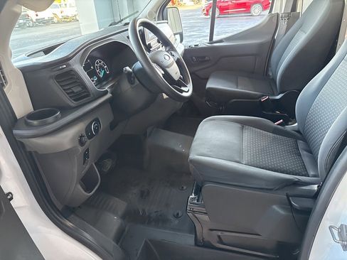 Used 2024 Ford Transit 250 148 Medium Roof w/ Load Area Protection Package image 10