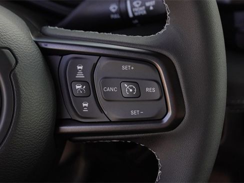 New 2025 Jeep Gladiator Rubicon image 26