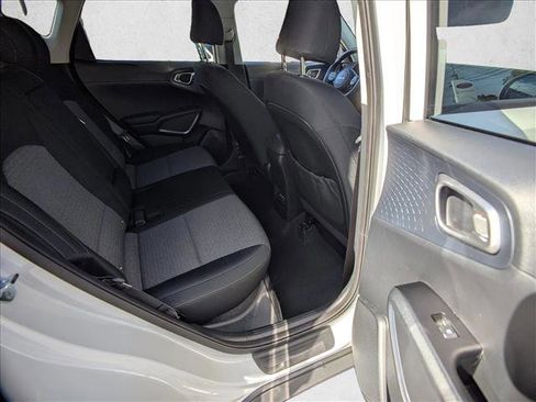 Used 2025 Kia Soul EX image 12