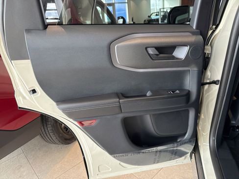 New 2025 Ford Bronco Sport Outer Banks w/ Outer Banks Tech Package+ image 45