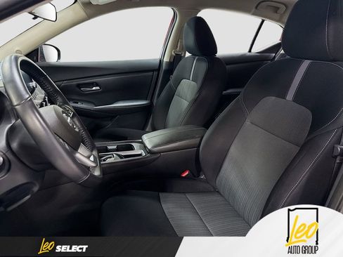 Used 2022 Nissan Sentra SV image 19