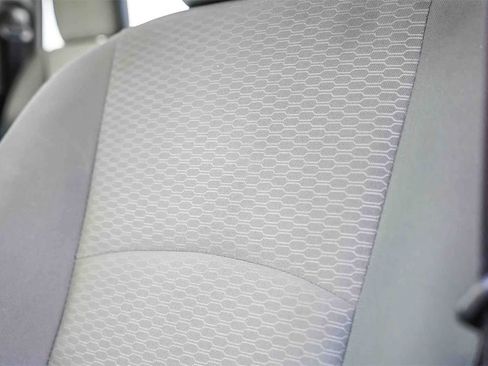 Used 2017 RAM 1500 Classic SLT image 22