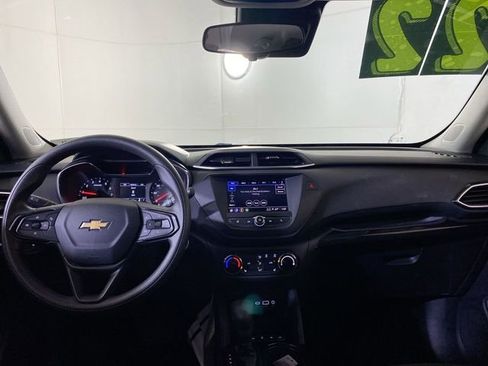 Used 2022 Chevrolet TrailBlazer LT image 10