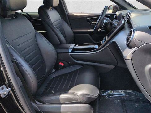 Used 2024 Mercedes-Benz GLC 300 image 20
