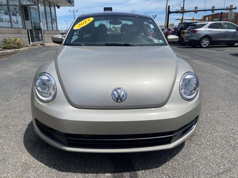Used 2013 Volkswagen Beetle 2.5 FWD image 12
