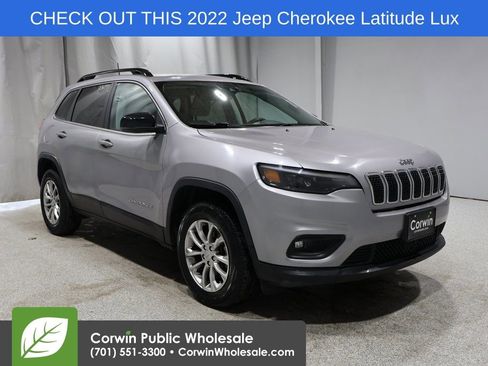 Used 2022 Jeep Cherokee Latitude Lux w/ Mopar Interior Package image 1