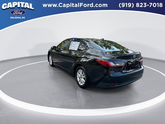 Used 2025 Toyota Camry LE w/ Convenience Package FWD image 6