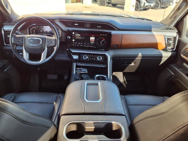 Used 2022 GMC Sierra 1500 Denali AWD/4WD image 4