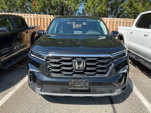 Used 2023 Honda Pilot EX-L image 2