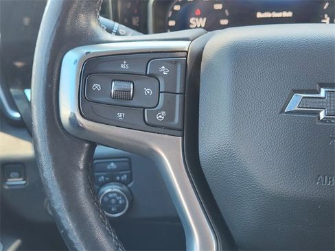 Used 2022 Chevrolet Silverado 1500 LT Trail Boss image 27