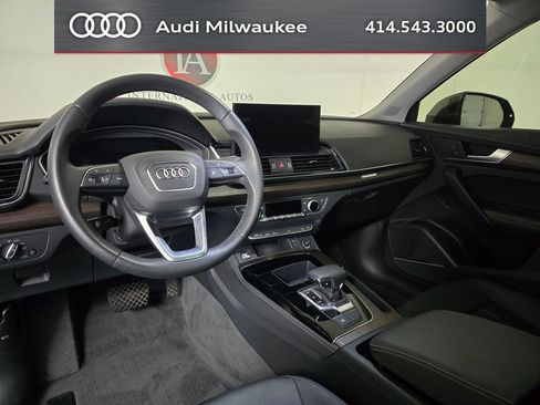 Used 2023 Audi Q5 2.0T Premium Plus w/ Premium Plus Package AWD/4WD image 23