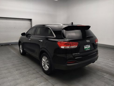 Used 2017 Kia Sorento AWD w/ LX V6 Convenience Package image 5