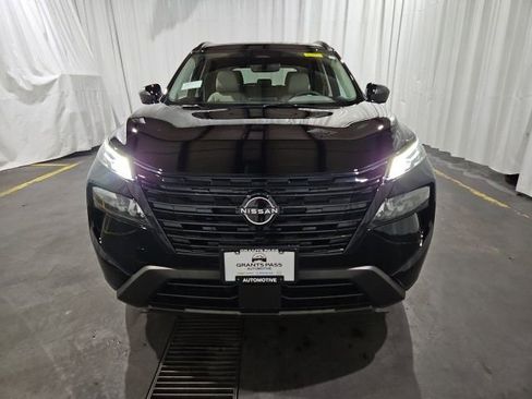 New 2026 Nissan Rogue SV AWD/4WD image 7