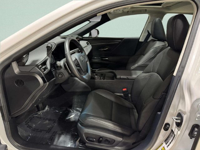 Certified 2025 Lexus ES 300h w/ Premium Package FWD image 25