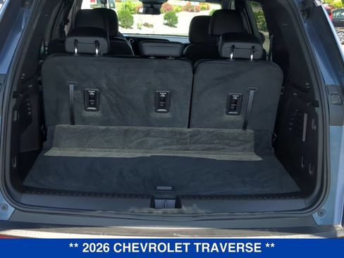 Used 2026 Chevrolet Traverse LT AWD/4WD image 5