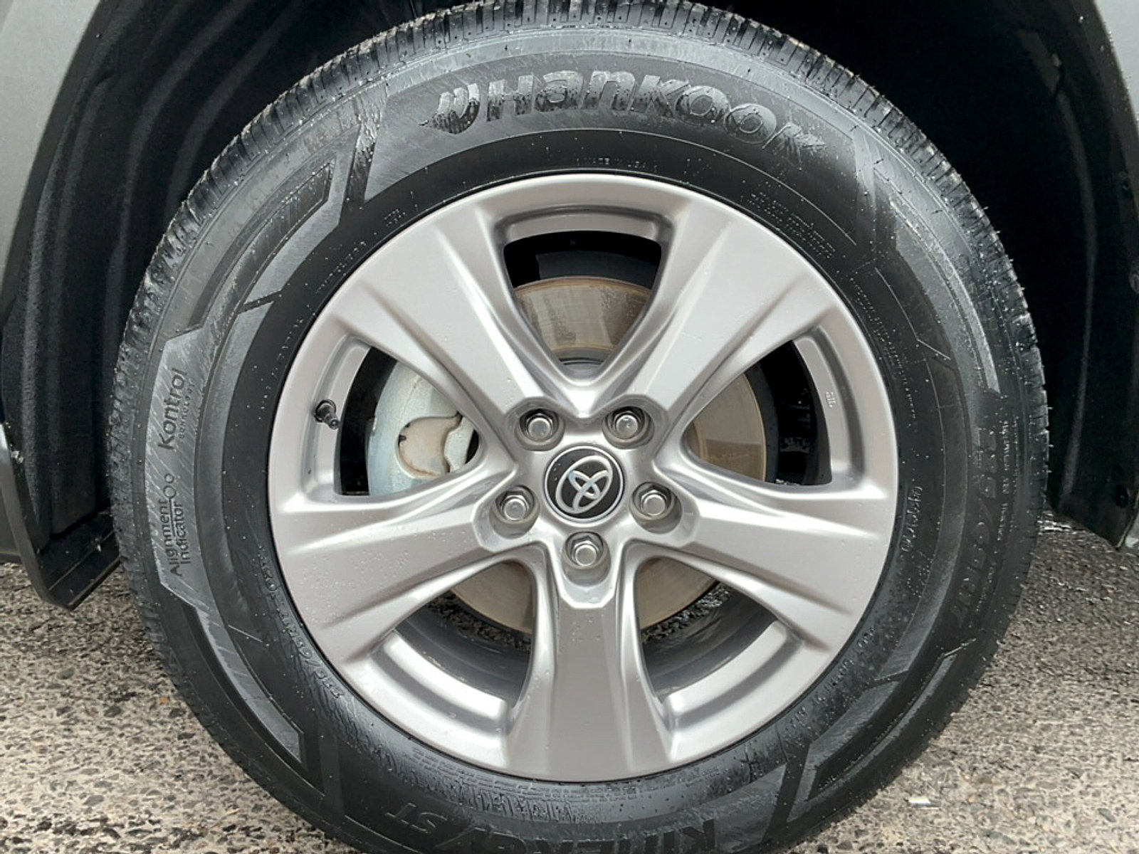 Certified 2025 Toyota RAV4 XLE AWD/4WD image 10