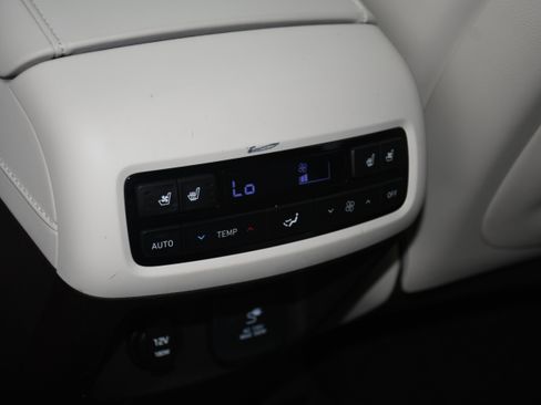 Used 2020 Hyundai Palisade Limited image 18