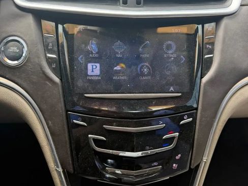 Used 2013 Cadillac XTS Platinum w/ Driver Assist Package FWD image 18