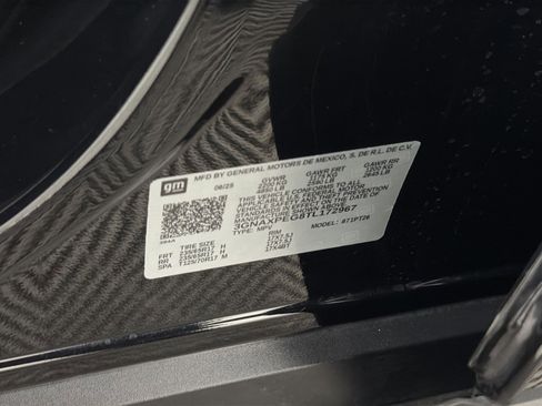 Used 2026 Chevrolet Equinox LT w/ Convenience Package II image 29