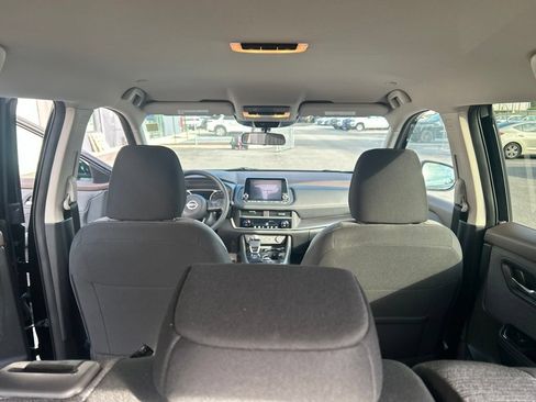 Used 2023 Nissan Rogue SV AWD/4WD image 24