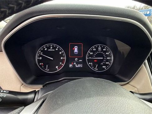 Used 2020 Subaru Outback Limited image 30