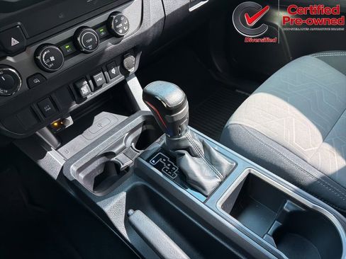 Used 2020 Toyota Tacoma TRD Off-Road AWD/4WD image 67