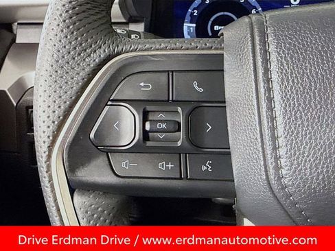 Certified 2025 Toyota Tacoma TRD Off-Road image 12