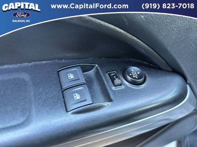 Used 2022 Chevrolet Colorado LT w/ Fleet Safety Package RWD image 21