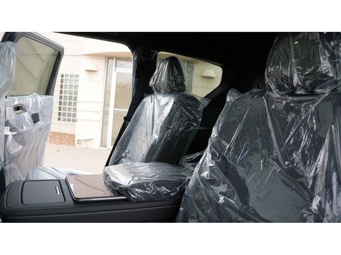 New 2026 INFINITI QX80 Autograph image 8