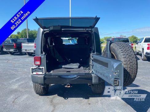 Used 2017 Jeep Wrangler Unlimited Sport AWD/4WD image 15