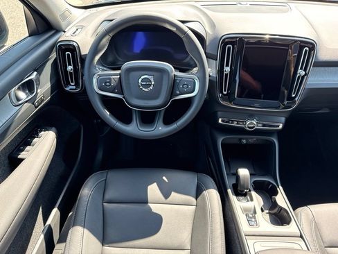 New 2026 Volvo XC40 B5 Core w/ Climate Package AWD/4WD image 22