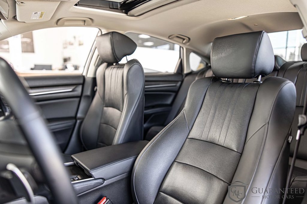 Used 2021 Honda Accord Touring image 18