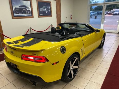Used 2015 Chevrolet Camaro LT w/ RS Package RWD image 8