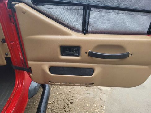 Used 2001 Jeep Wrangler SE AWD/4WD image 19