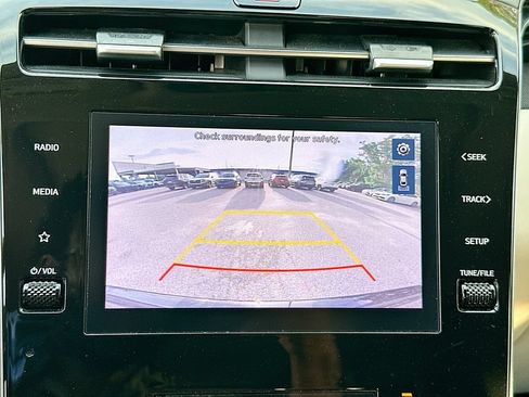 Used 2022 Hyundai Tucson SEL w/ Cargo Package AWD/4WD image 12
