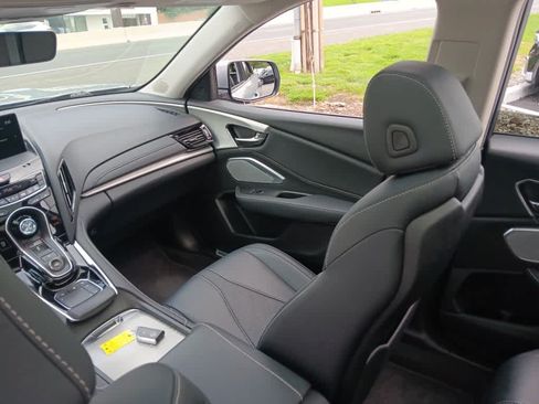 Used 2023 Acura RDX w/ Technology Package AWD/4WD image 12