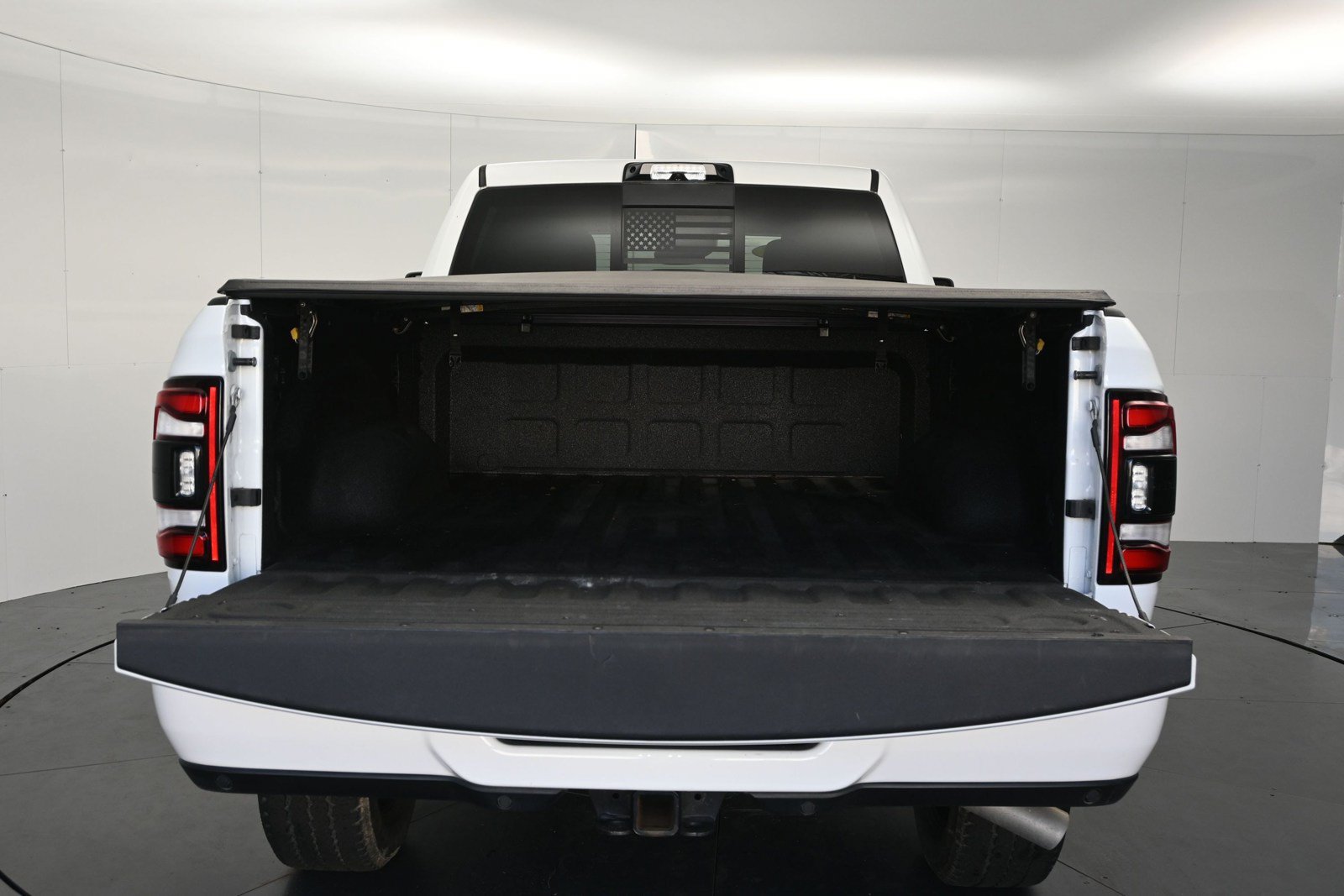 Used 2024 RAM 2500 Big Horn w/ Night Edition AWD/4WD image 13