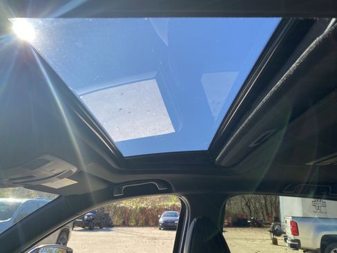 New 2025 MAZDA CX-5 Signature image 13