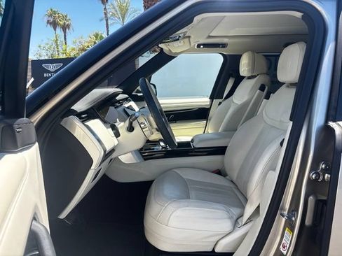 Certified 2023 Land Rover Range Rover SE AWD/4WD image 10