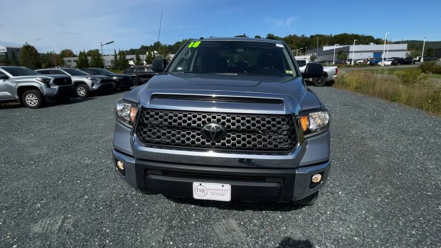 Certified 2018 Toyota Tundra SR5 AWD/4WD image 3