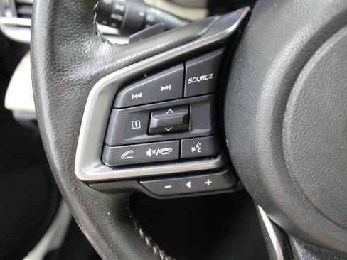 Used 2023 Subaru Legacy Limited AWD/4WD image 10