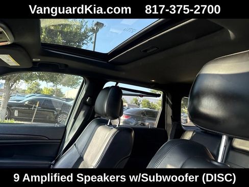 Used 2017 Jeep Grand Cherokee Altitude RWD image 4