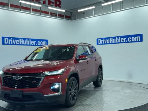 Used 2023 Chevrolet Traverse RS AWD/4WD image 6