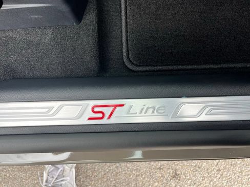 New 2026 Ford Explorer ST-Line AWD/4WD image 21