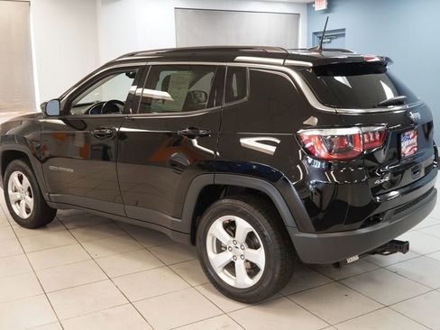 Used 2020 Jeep Compass Latitude w/ Cold Weather Group image 9