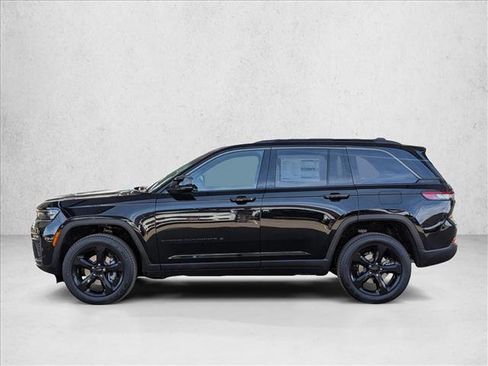 New 2026 Jeep Grand Cherokee Limited image 9