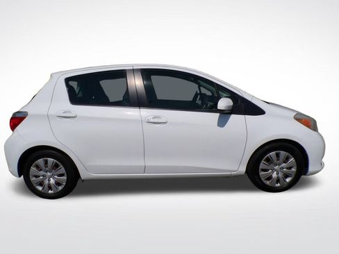 Used 2014 Toyota Yaris LE FWD image 6